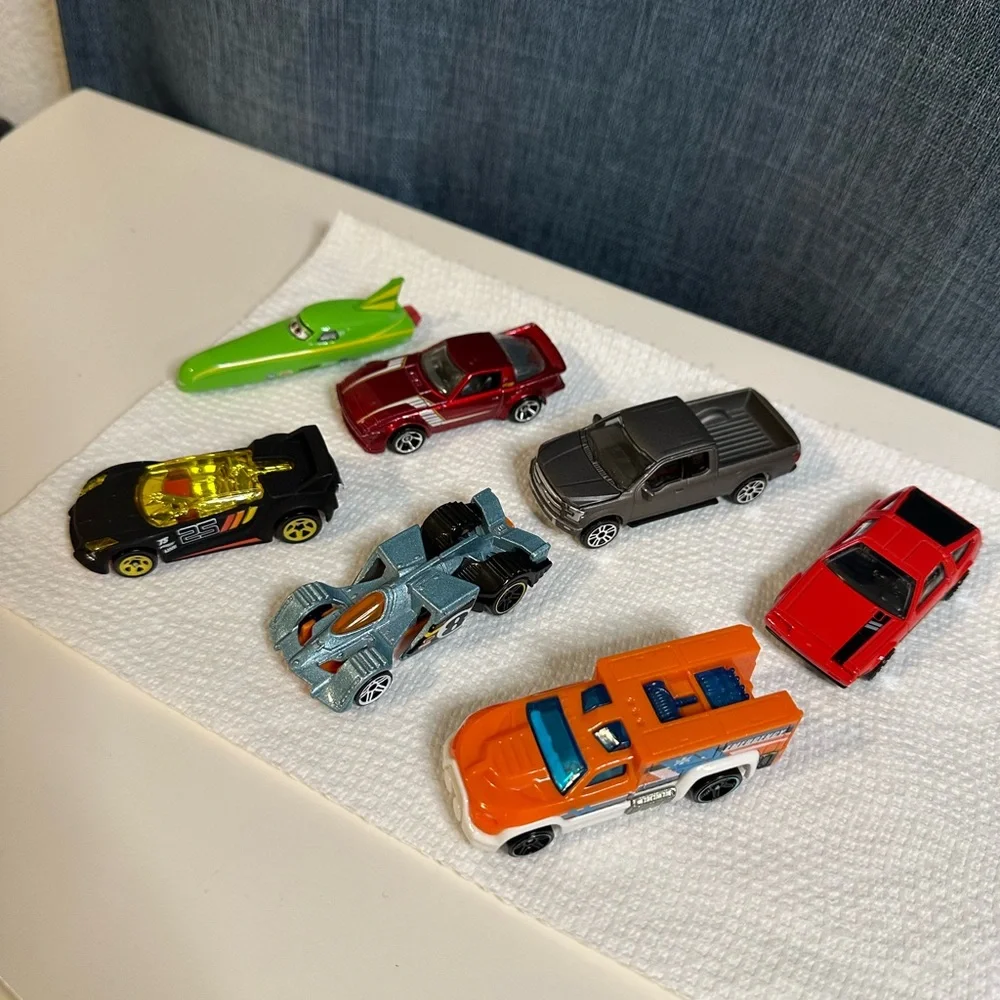 Hot wheels Mattel lot Of‎ 7 Cars Collectors